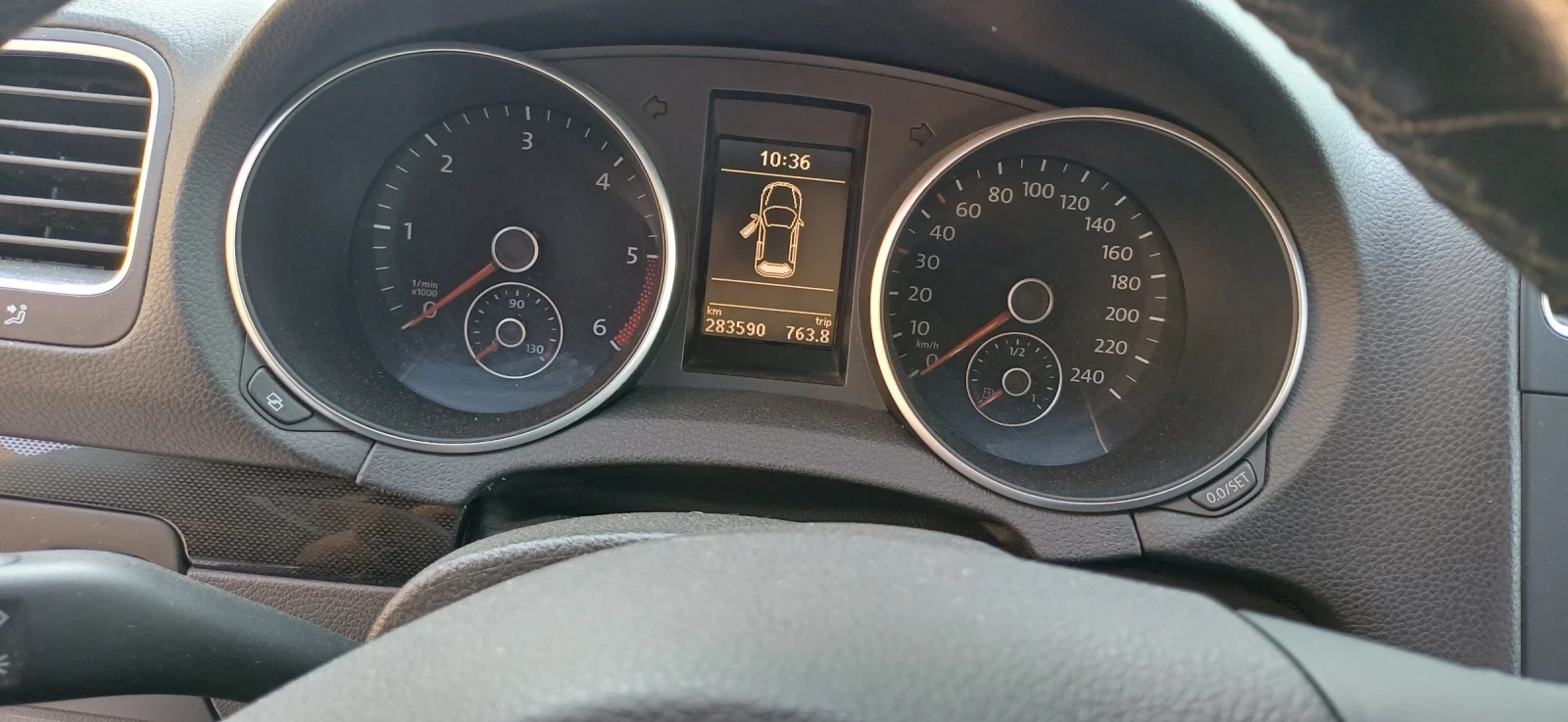 VW Golf 1, 6, снимка 10 - Автомобили и джипове - 55330438