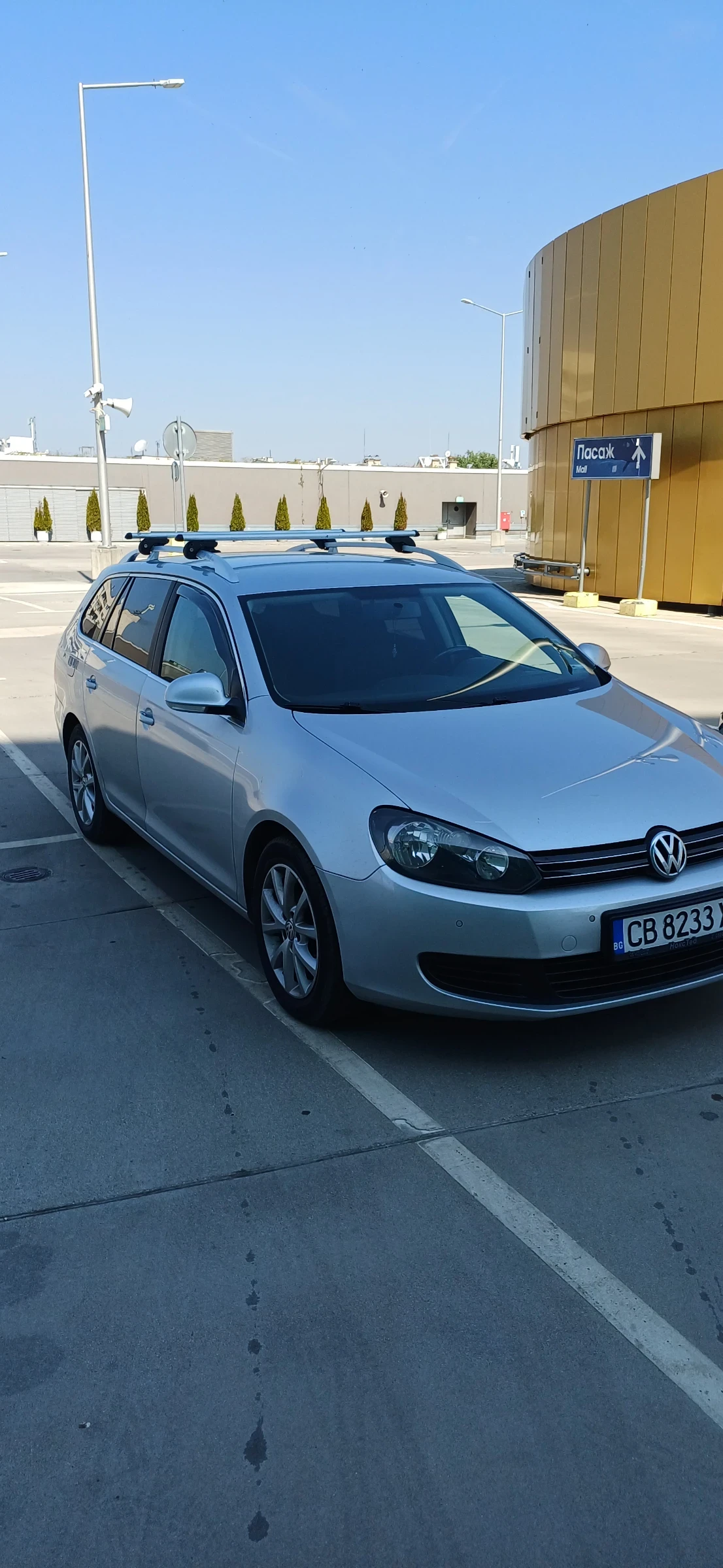 VW Golf 1, 6, снимка 2 - Автомобили и джипове - 55330438