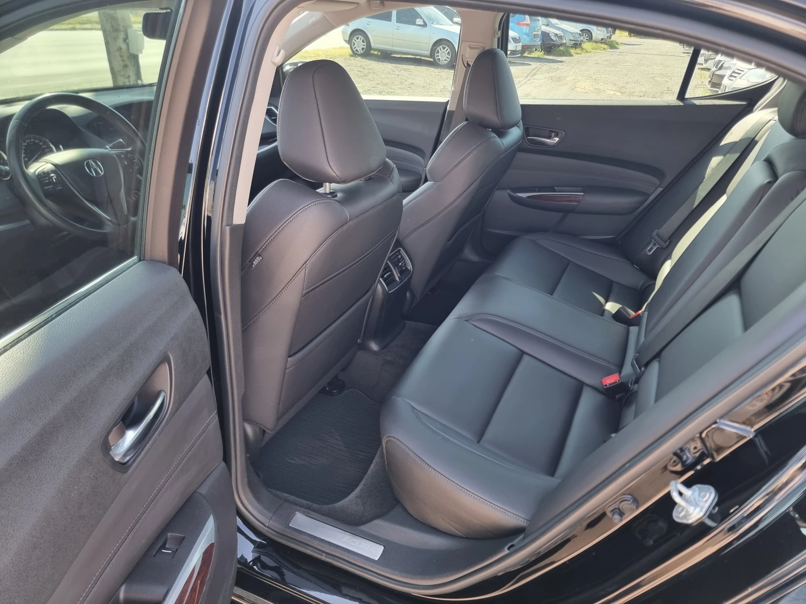 Acura TLX, снимка 16 - Автомобили и джипове - 55709570