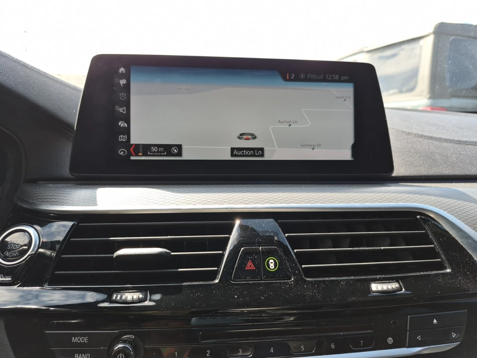 BMW 540 XDRIVE* HARMAN KARDON* 2КЛЮЧА* CARFAX * , снимка 11 - Автомобили и джипове - 56082674
