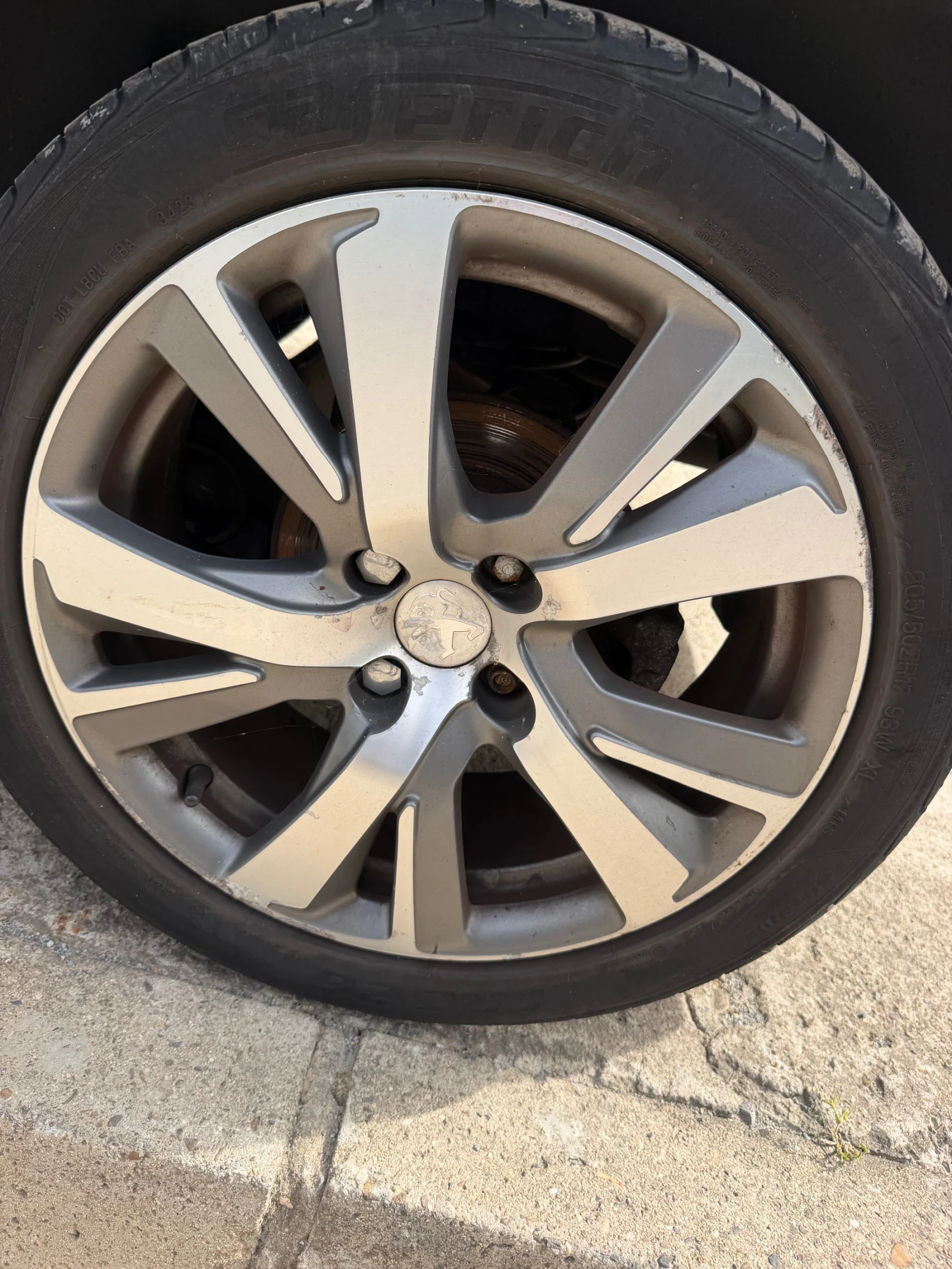 Peugeot 2008, снимка 12 - Автомобили и джипове - 56248311