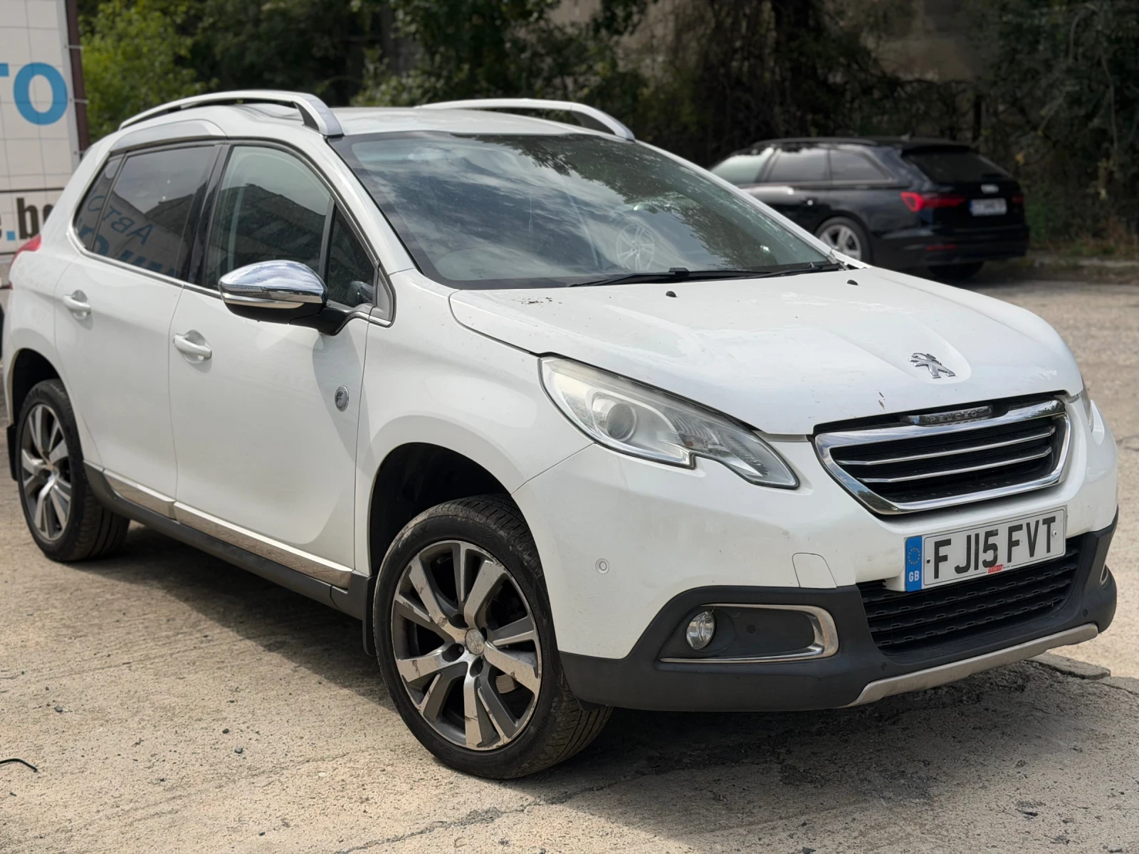 Peugeot 2008, снимка 4 - Автомобили и джипове - 56248311