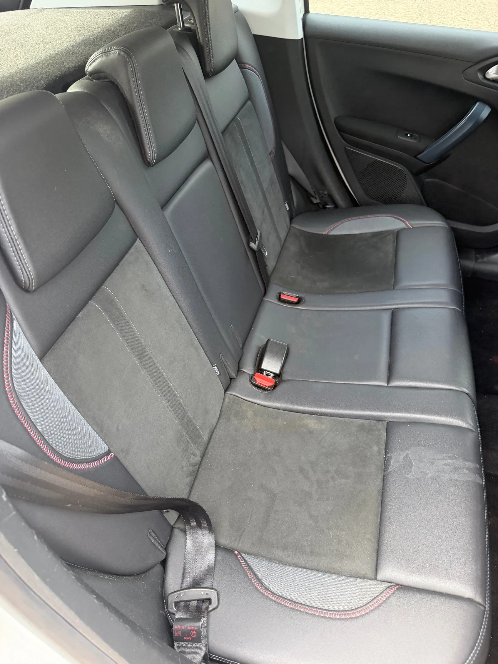 Peugeot 2008, снимка 10 - Автомобили и джипове - 56248311