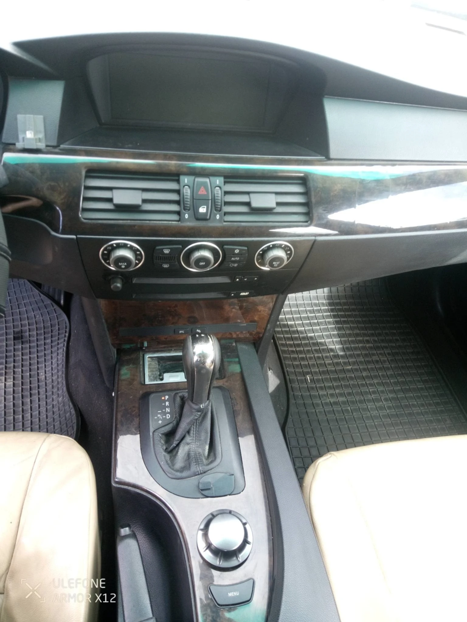 BMW 530 Touring, снимка 6 - Автомобили и джипове - 56336764