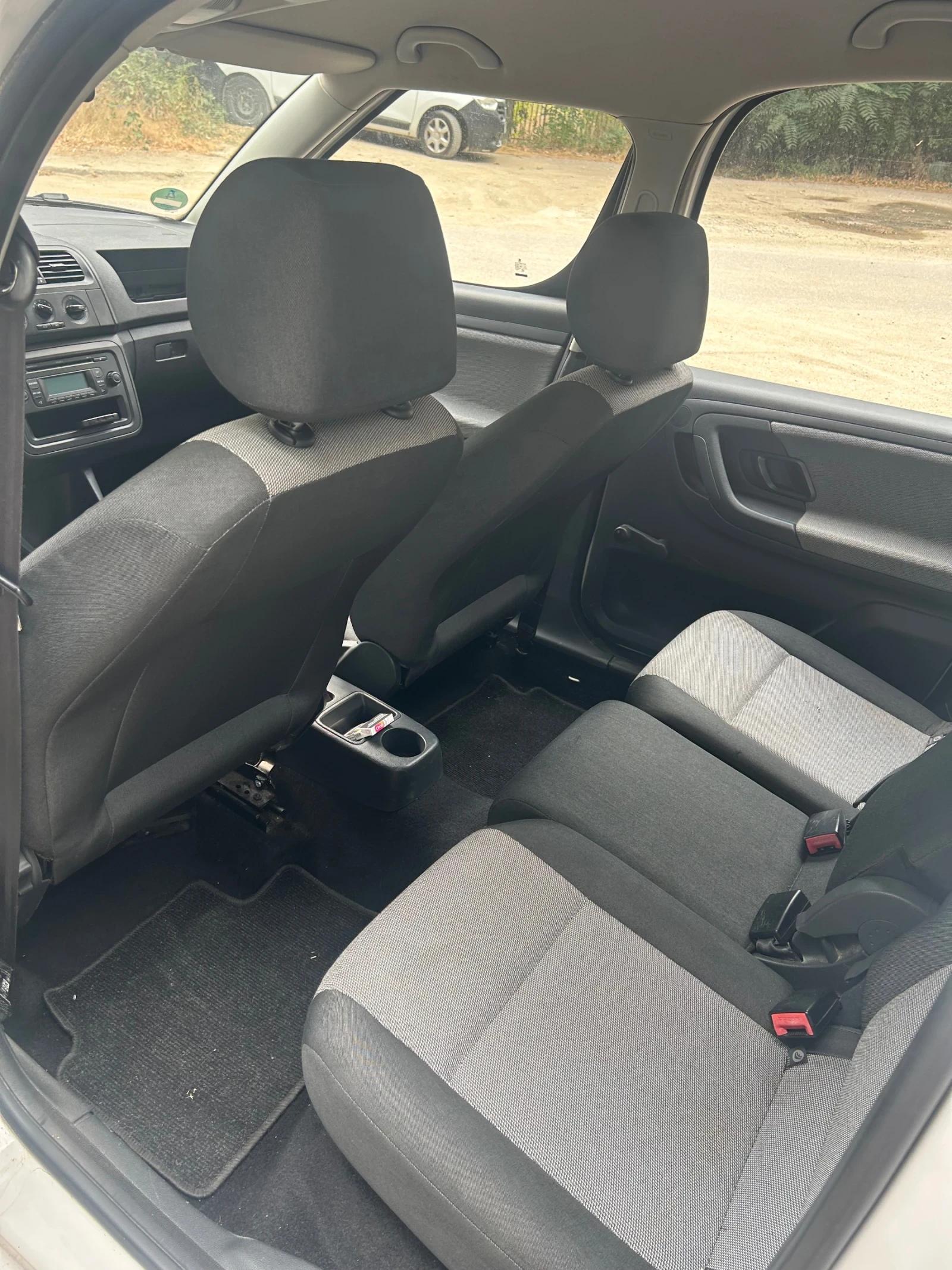 Skoda Roomster, снимка 5 - Автомобили и джипове - 56368121