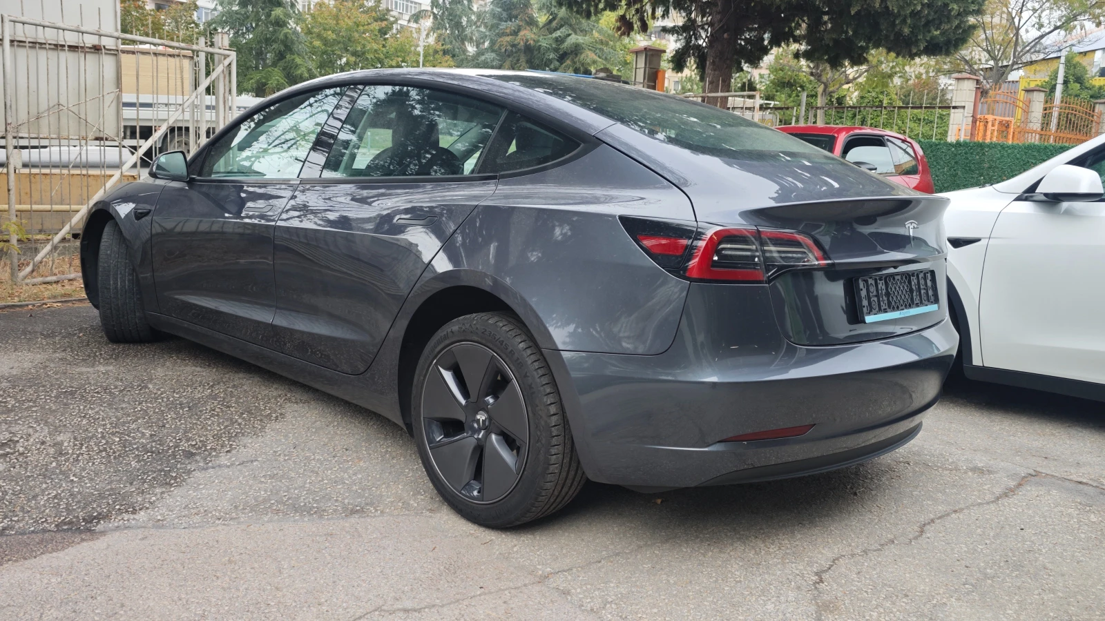 Tesla Model 3 Standard Range LFP, снимка 4 - Автомобили и джипове - 56568635