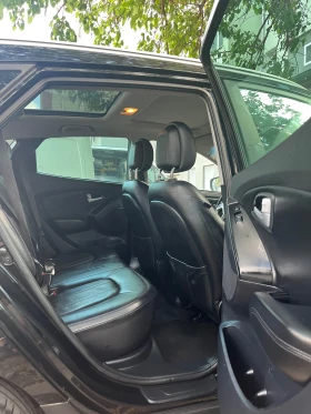 Hyundai IX35 2.0crdi facelift Нов Внос Швейцария Топ състояние , снимка 10