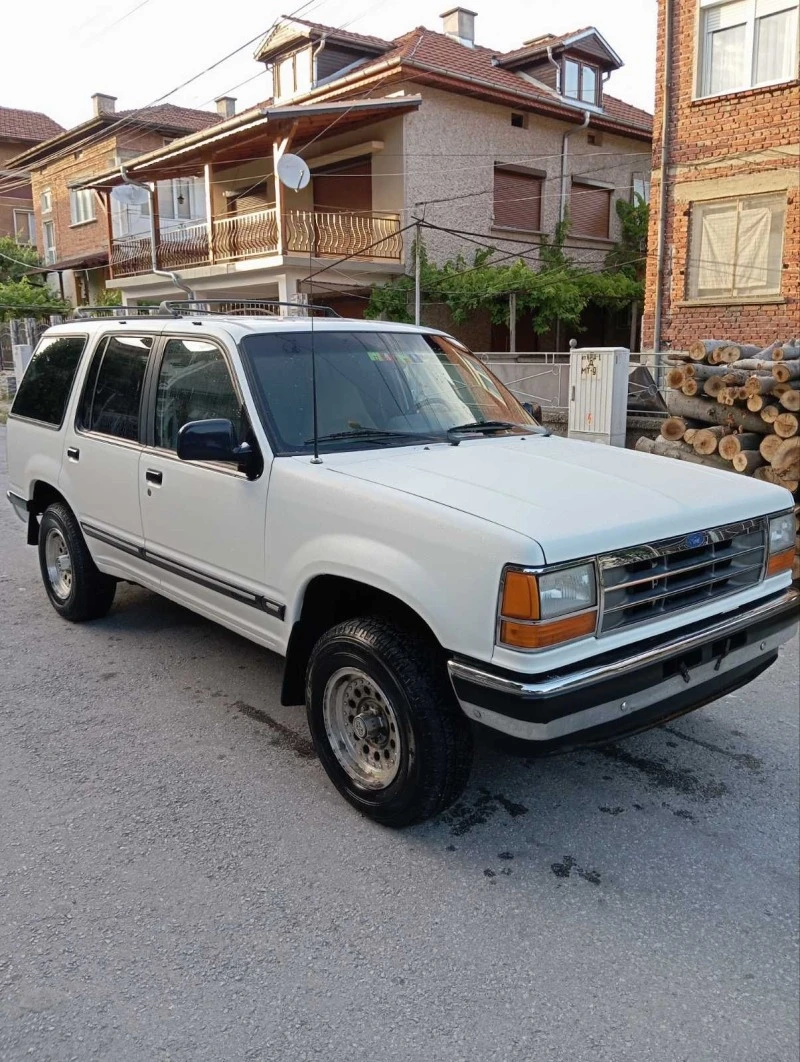 Ford Explorer XLT, снимка 3 - Автомобили и джипове - 46233633