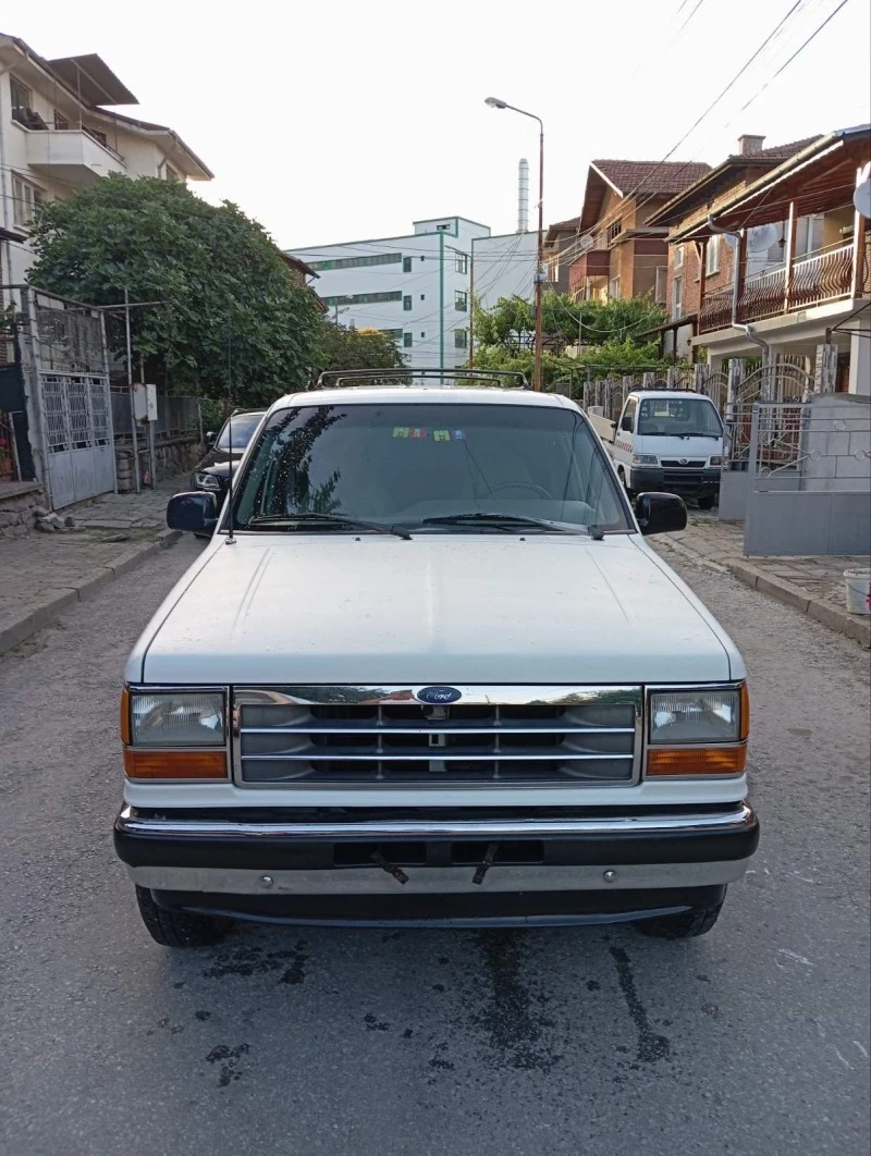 Ford Explorer XLT, снимка 2 - Автомобили и джипове - 46233633