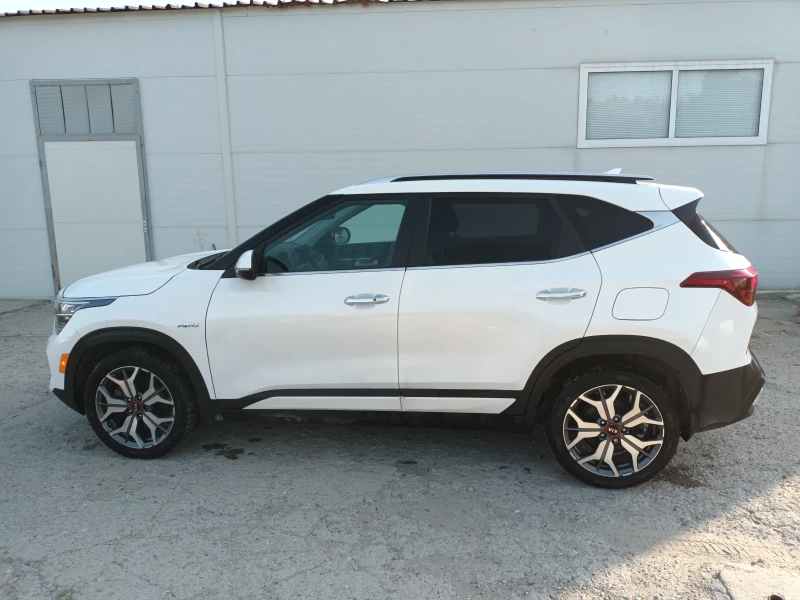 Kia Seltos 1.6 T-GDI AWD, снимка 9 - Автомобили и джипове - 52593126