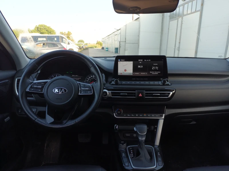 Kia Seltos 1.6 T-GDI AWD, снимка 10 - Автомобили и джипове - 52593126