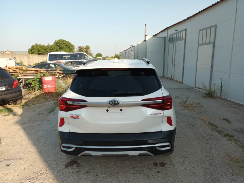Kia Seltos 1.6 T-GDI AWD, снимка 6 - Автомобили и джипове - 52593126