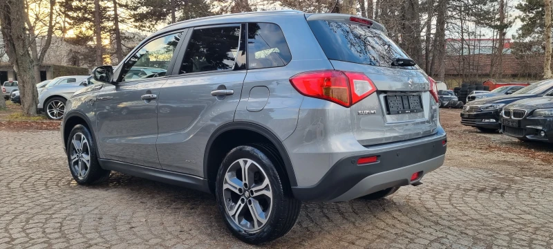 Suzuki Vitara 1.6 DDIS * AVTOMAT* * SERGIO CELLANO* * ШВЕЙЦАРИЯ*, снимка 7 - Автомобили и джипове - 48772937