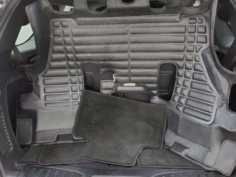 Dodge Durango * R/T * CARFAX * ПОДГРЕВИ* ОБДУХВАНИЯ, снимка 16 - Автомобили и джипове - 53595599