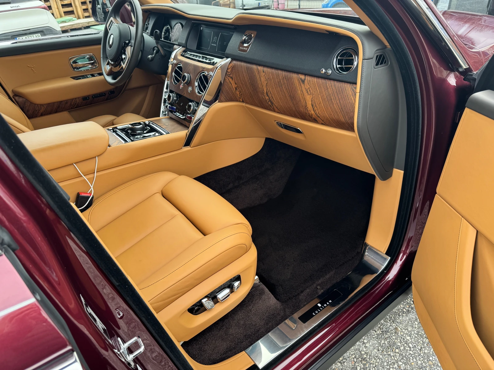 Rolls-Royce Cullinan | Mobile.bg   13