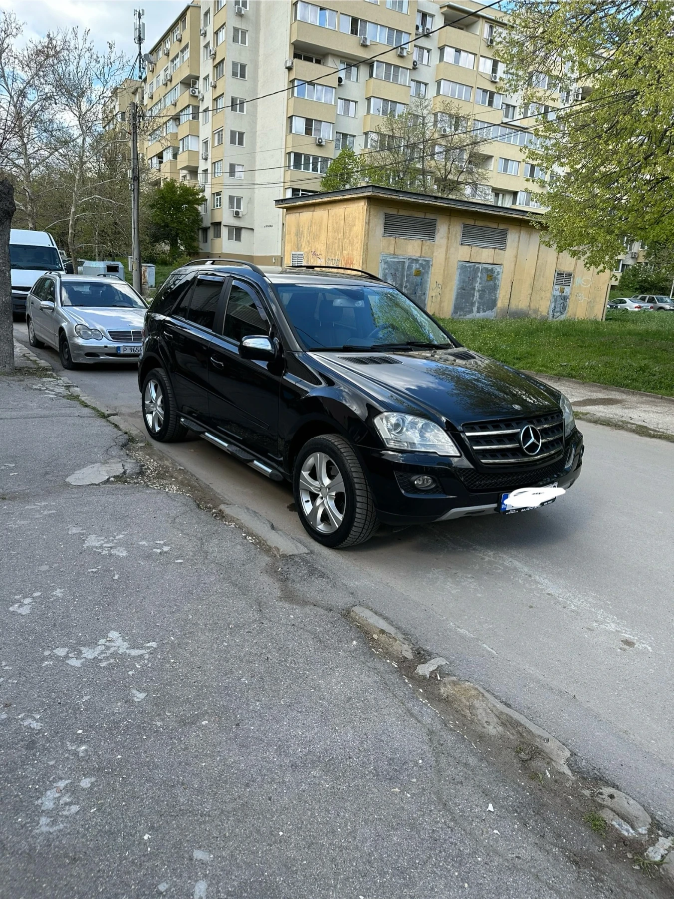Mercedes-Benz ML 320  - изображение 3