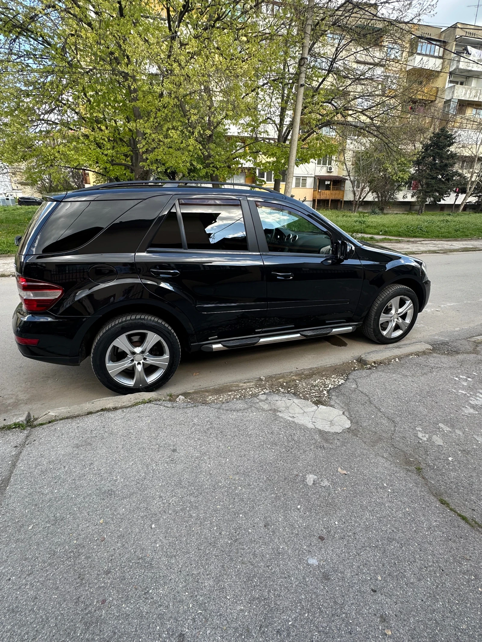 Mercedes-Benz ML 320  - изображение 4