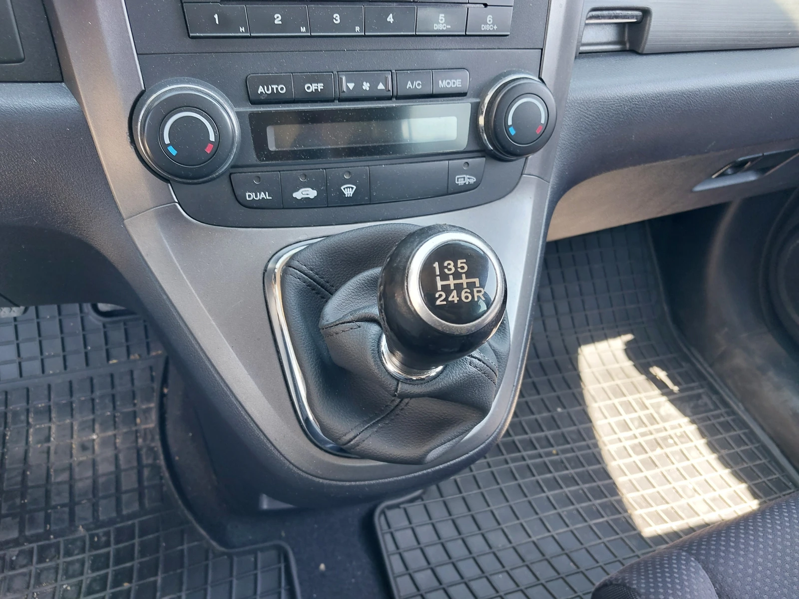 Honda Cr-v  - изображение 8