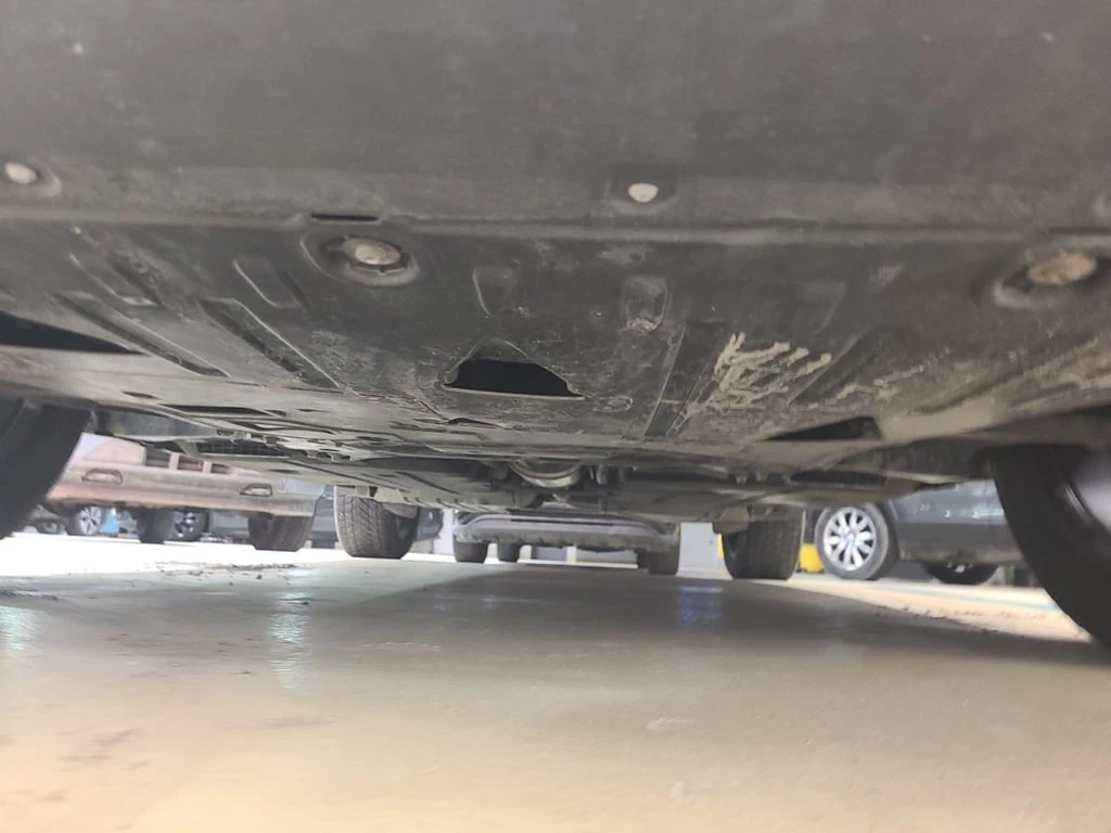 Volvo XC40 MOMENTUM  CARFAX | Mobile.bg � ����������� 17