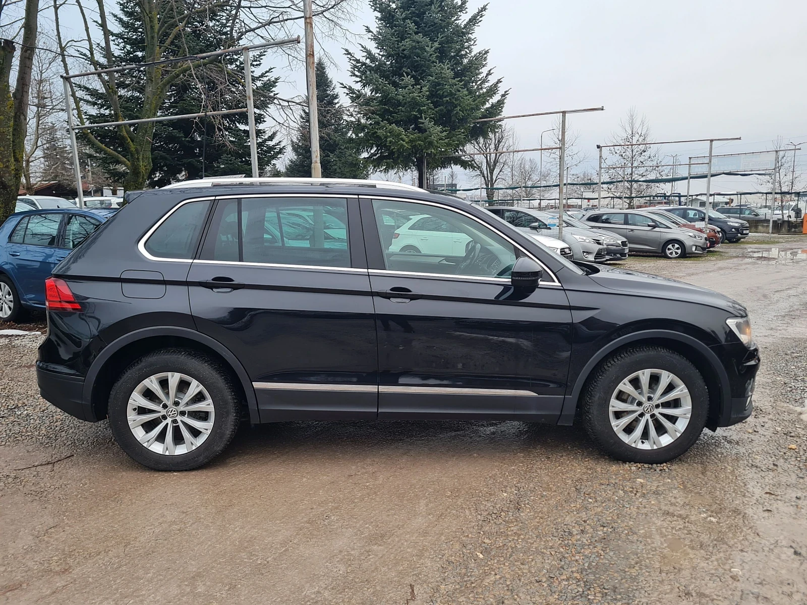 VW Tiguan 2.0TDI-150kc/NAVI/DISTRONIK - изображение 4