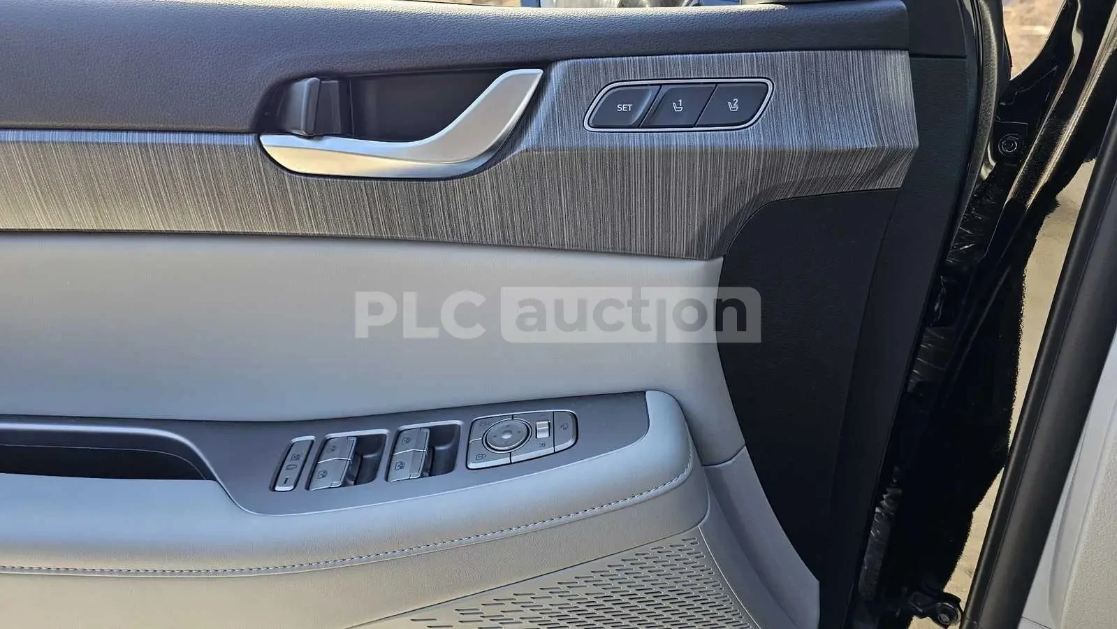 Hyundai Palisade 3.8 / 360  камери / Head-up, снимка 13 - Автомобили и джипове - 54328640