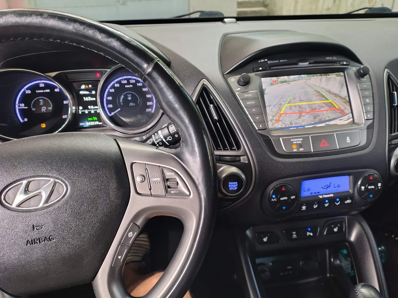 Hyundai IX35 2.0crdi facelift Нов Внос Швейцария Топ състояние , снимка 16 - Автомобили и джипове - 54866244