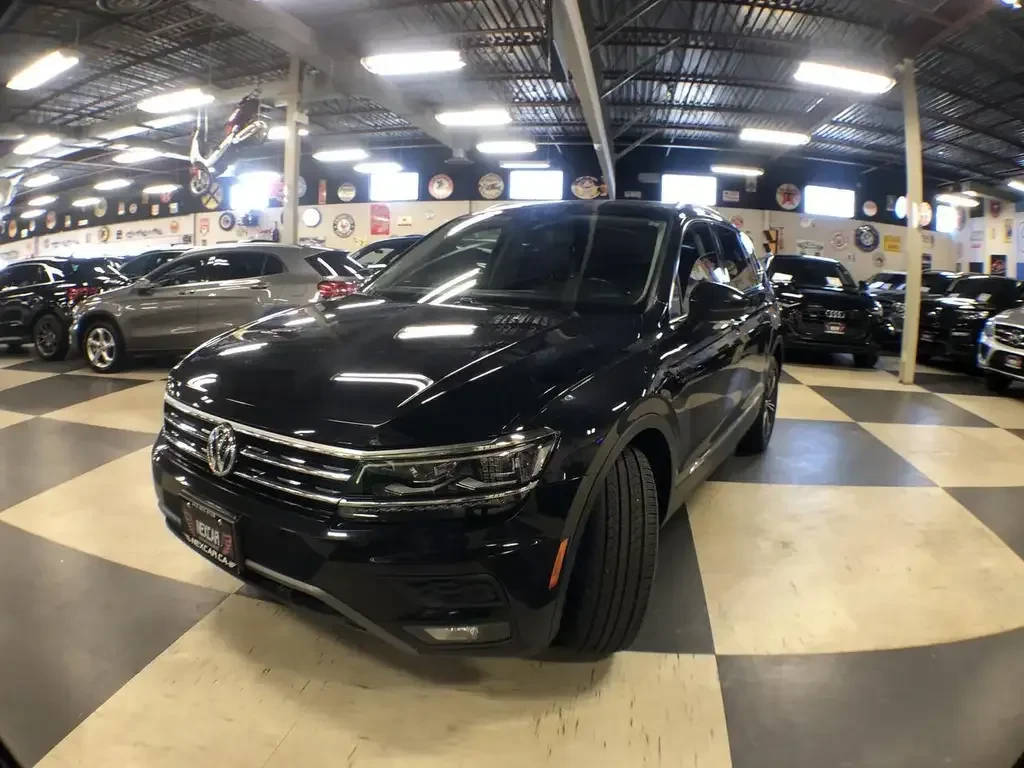 VW Tiguan Highline 4MOTION | Panoramic | Blind Spot | CarPla, снимка 3 - Автомобили и джипове - 55823118