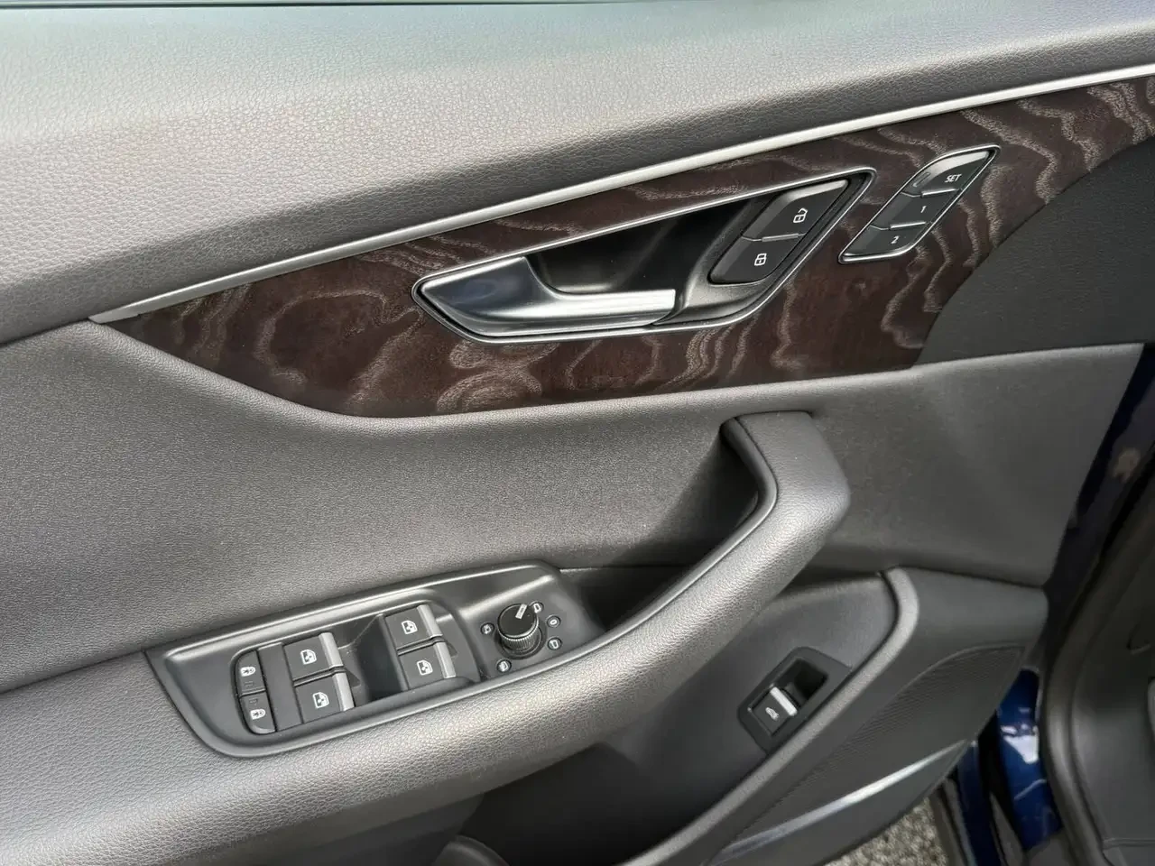 Audi Q8, снимка 11 - Автомобили и джипове - 56181104