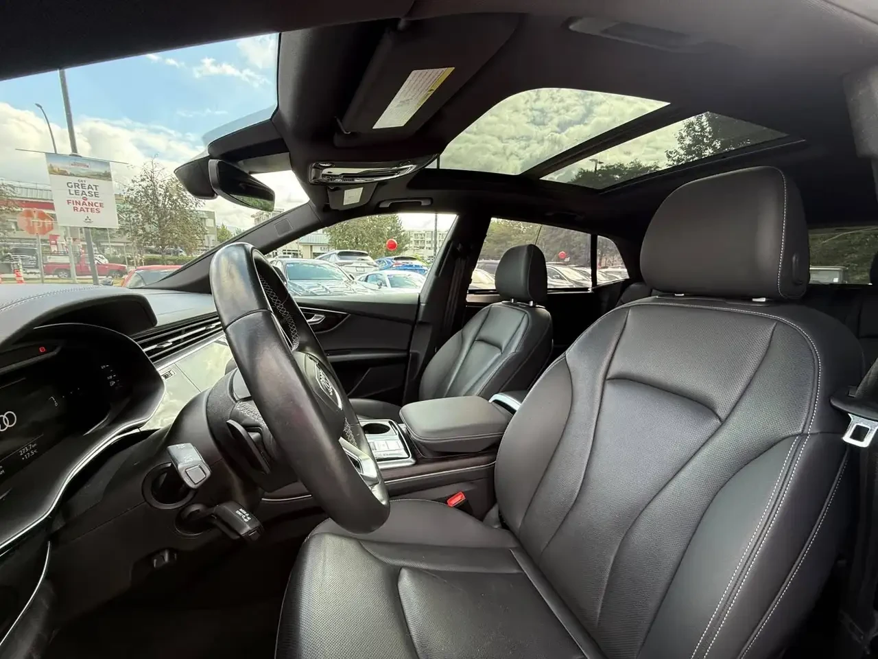 Audi Q8, снимка 13 - Автомобили и джипове - 56181104