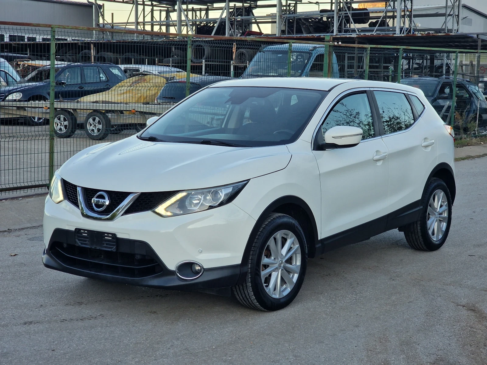 Nissan Qashqai 1.2 / DiG-T Италия