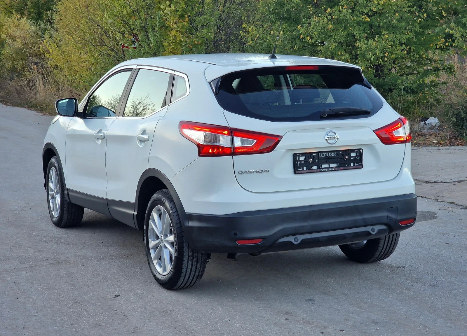 Nissan Qashqai 1.2T / DiG-T ������ | Mobile.bg � ����������� 5