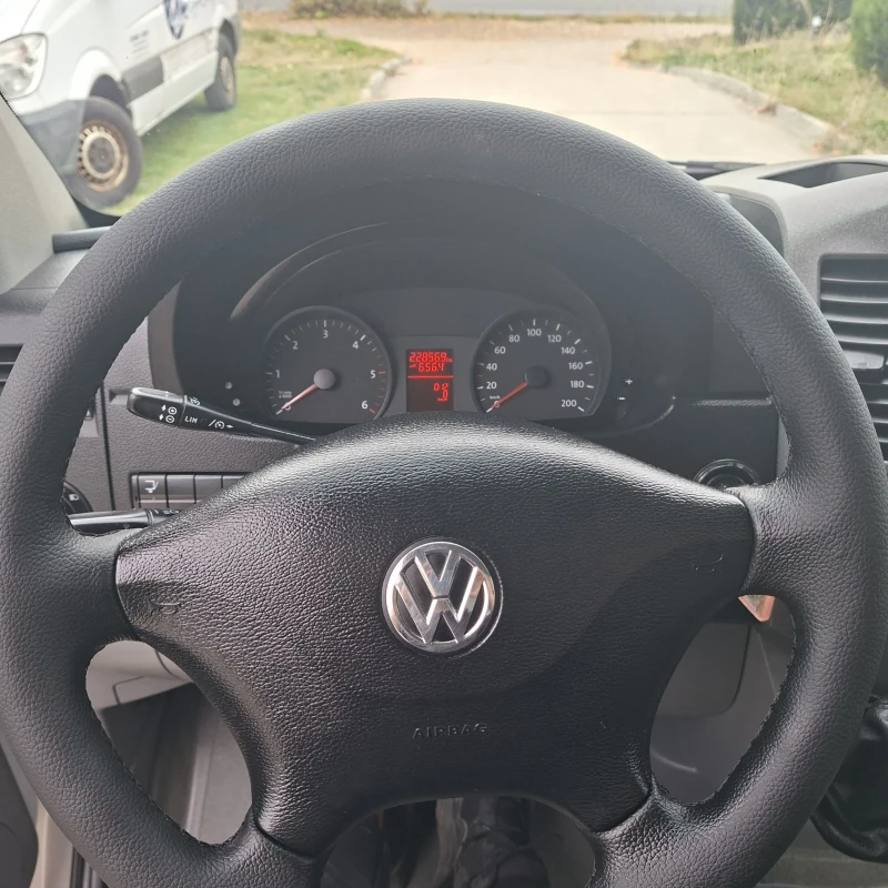 VW Crafter 2.0TDI ФУРГОН БОРД КЛИМА , снимка 12 - Бусове и автобуси - 52090831