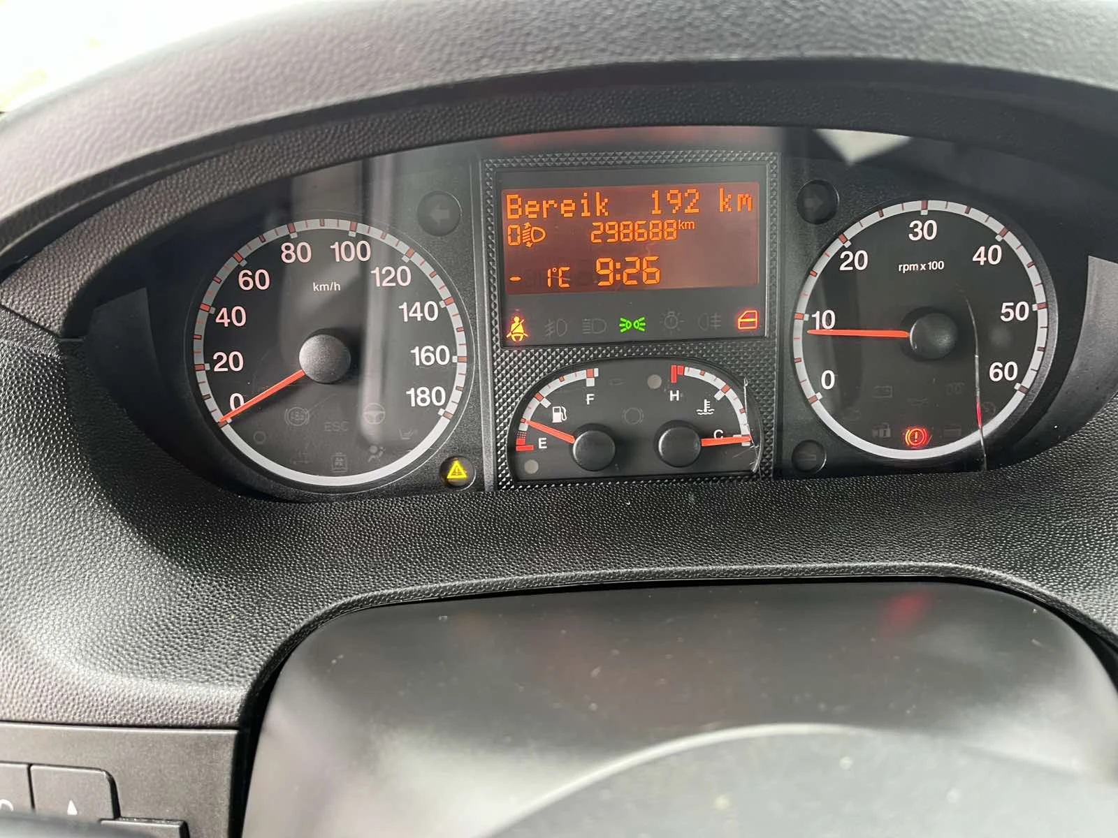 Peugeot Boxer MULTICAB EURO5 - изображение 8