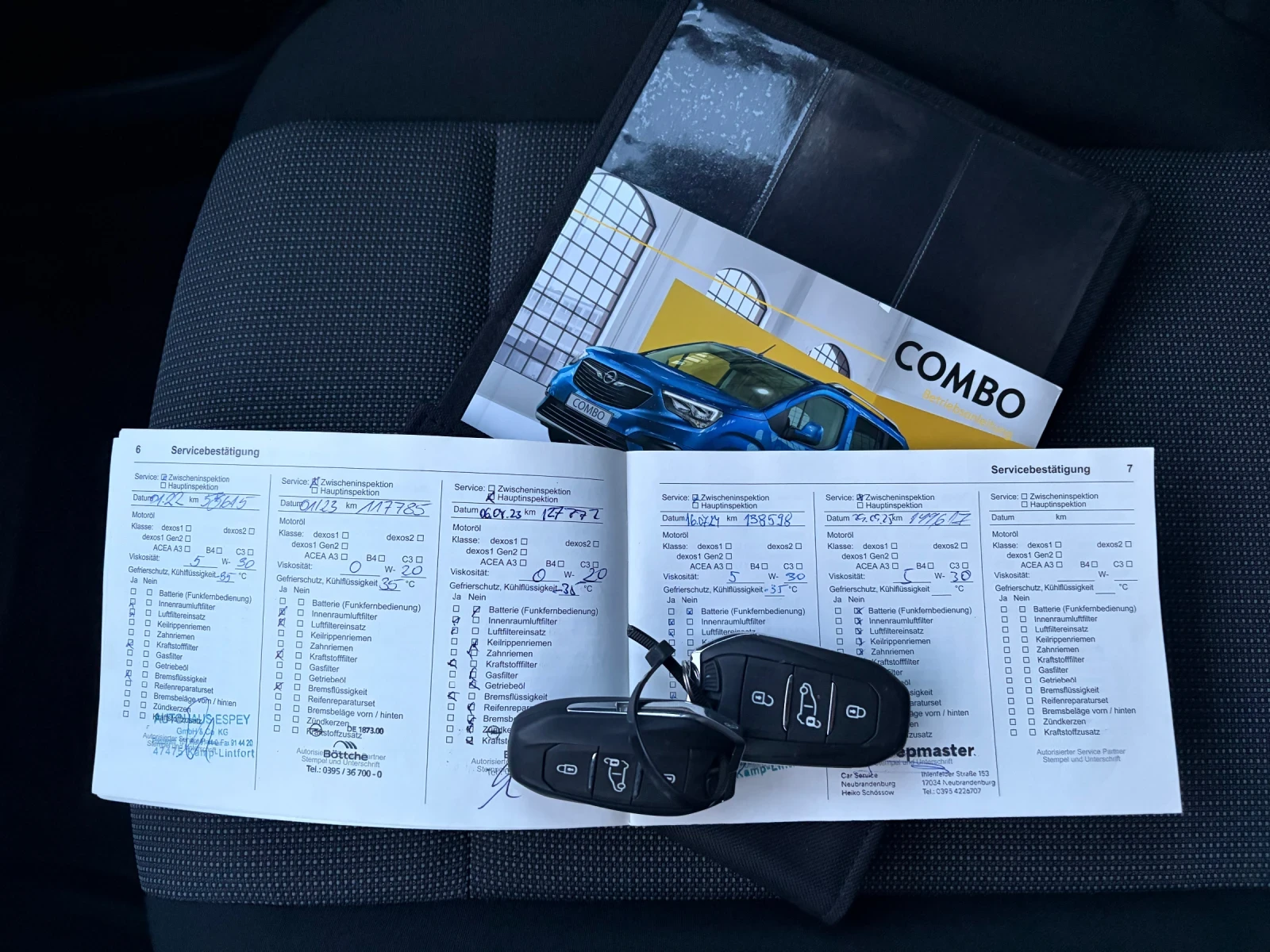 Opel Combo 1.5 CDTI Maxi Automatik , снимка 16 - Бусове и автобуси - 56363568