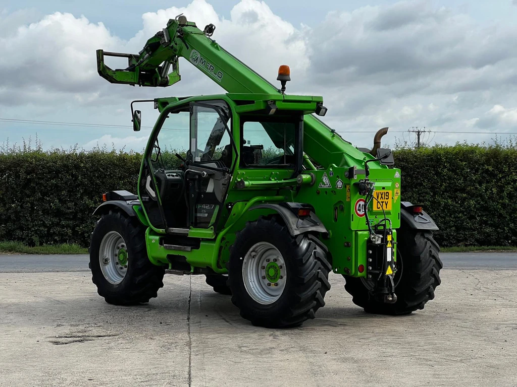 Телескопичен товарач Merlo TF42.7CS140, снимка 5 - Селскостопанска техника - 56328458