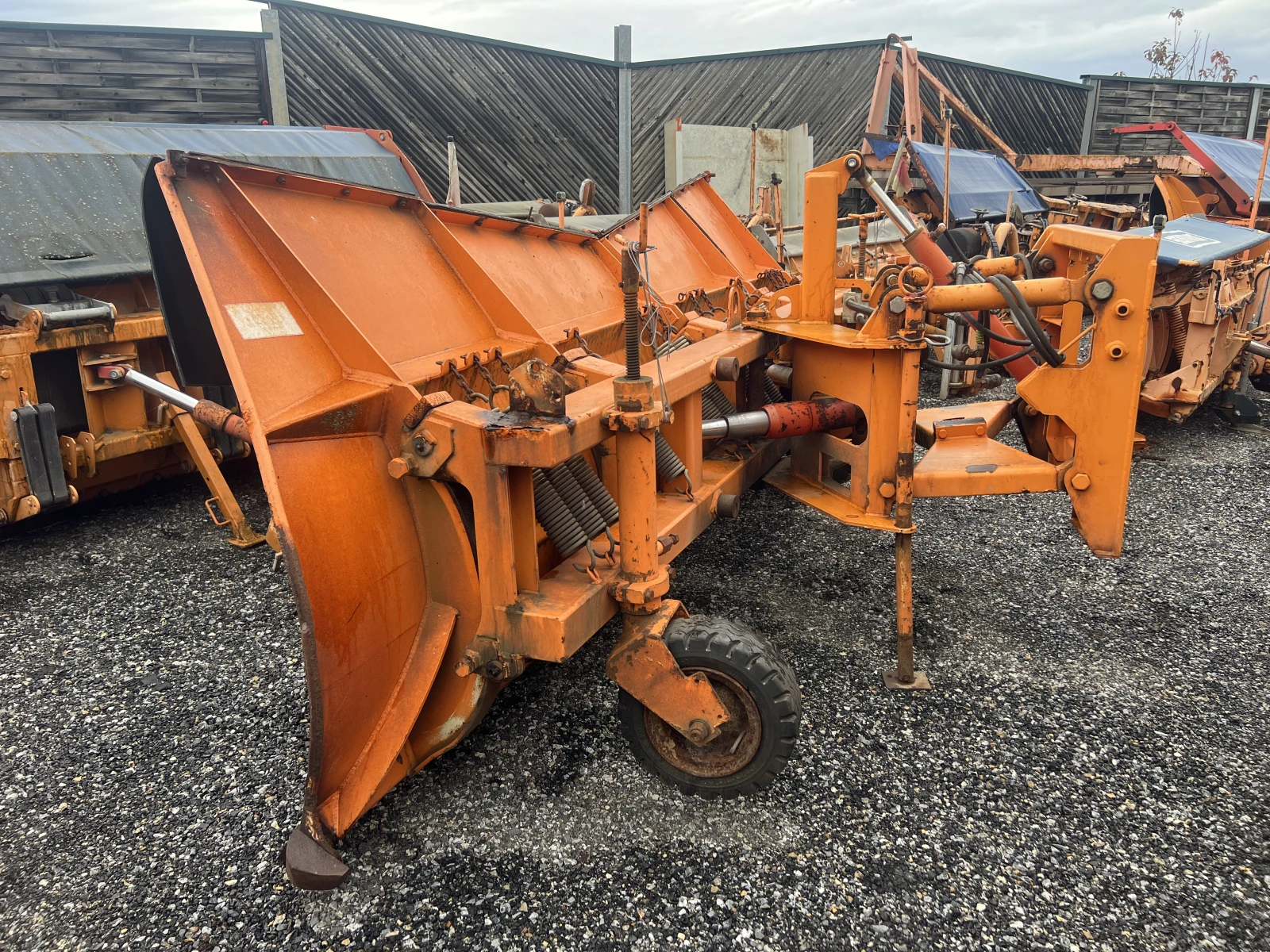     , ,  | Mobile.bg   13