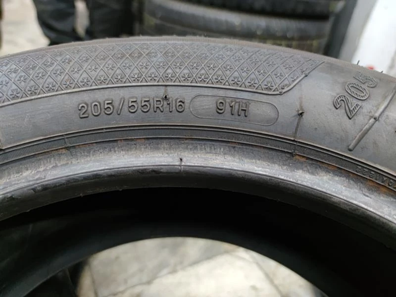 Гуми Зимни 205/55R16, снимка 6 - Гуми и джанти - 32471684