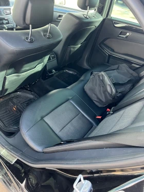Mercedes-Benz E 220, снимка 10