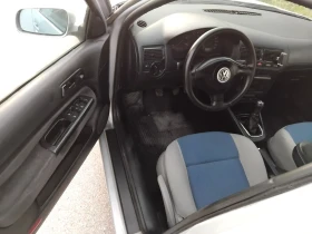 VW Golf 1.9TDI.110k + КЛИМА , снимка 11