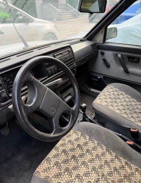 VW Golf 1.6, снимка 6