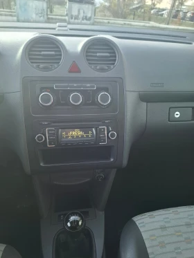 VW Caddy Casten 1.6 TDI - 11500 лв. / 5879.86 € - 27745098 10