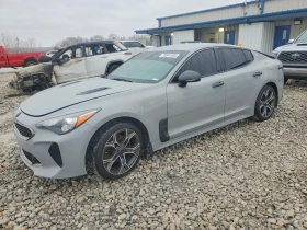 ������ Kia Stinger