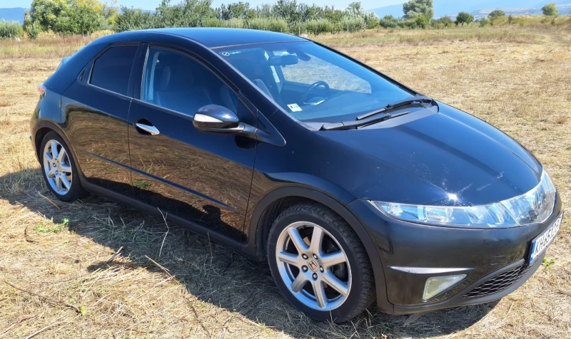 Honda Civic 1.8i VTEC 80000км РЕАЛНИ!, снимка 1 - Автомобили и джипове - 47236948