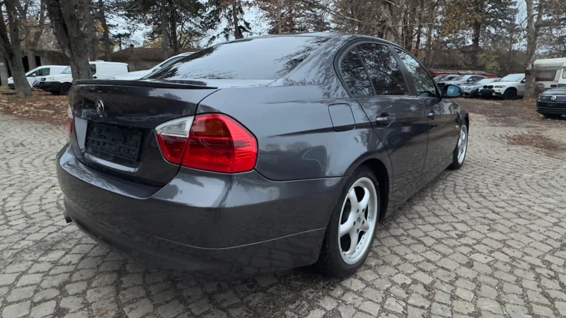 BMW 320 2.0i-АВТОМАТИК, снимка 5 - Автомобили и джипове - 48226768