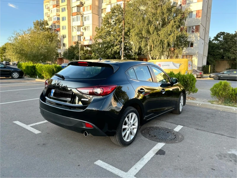 Mazda 3, снимка 5 - Автомобили и джипове - 48406492