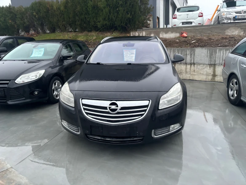 Opel Insignia в Автомобили и джипове в гр. Разград