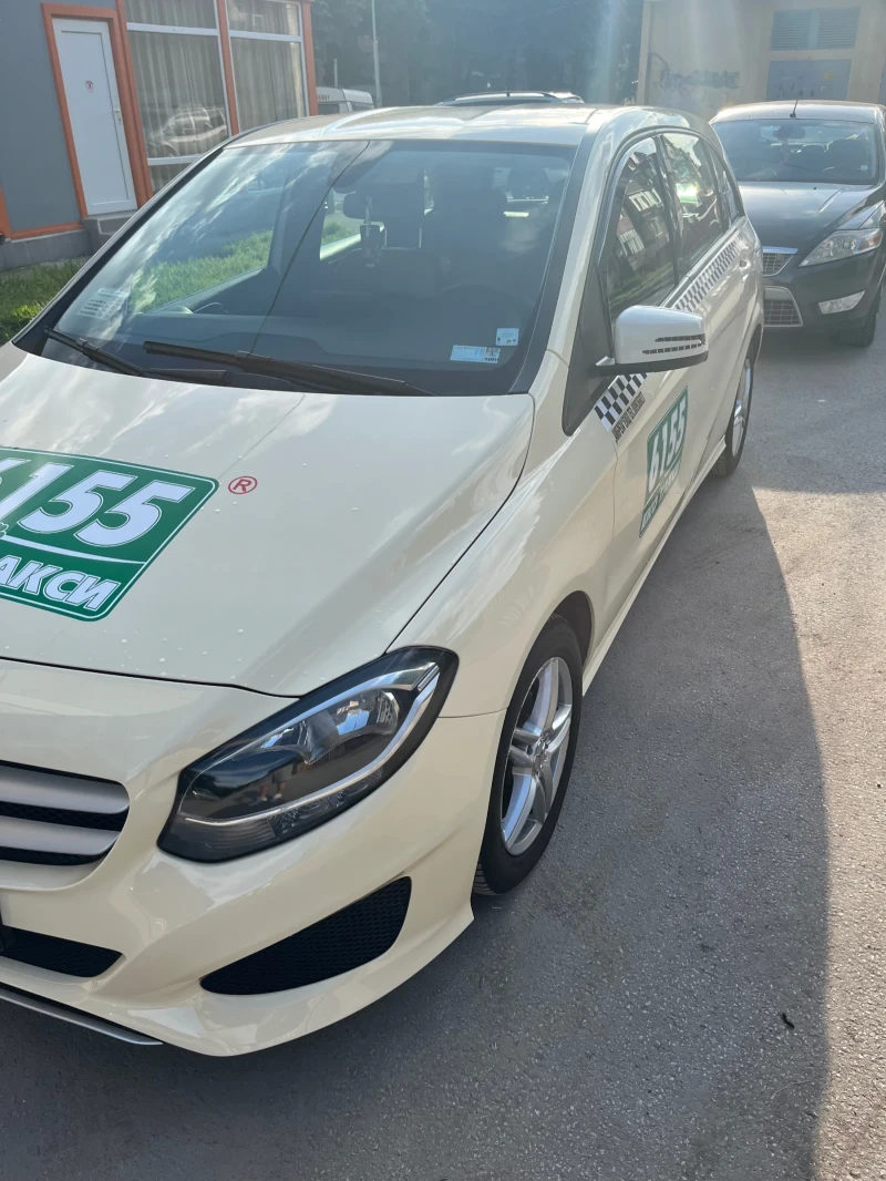 Mercedes-Benz B 180, снимка 2 - Автомобили и джипове - 49510956