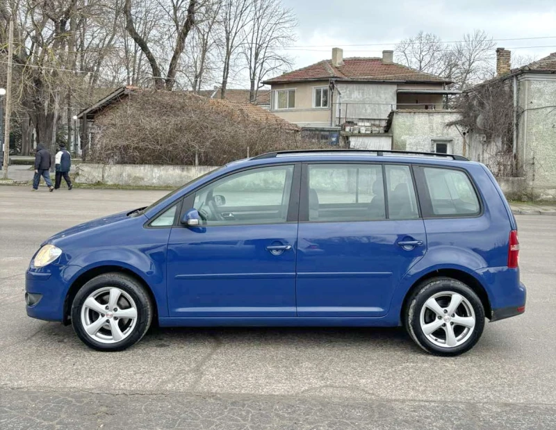 VW Touran 1.9 TDI   105 кс  НОВ ВНОС  ЛИЗИНГ, снимка 8 - Автомобили и джипове - 52037525