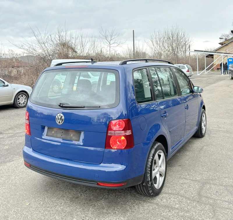 VW Touran 1.9 TDI   105 кс  НОВ ВНОС  ЛИЗИНГ, снимка 5 - Автомобили и джипове - 52037525