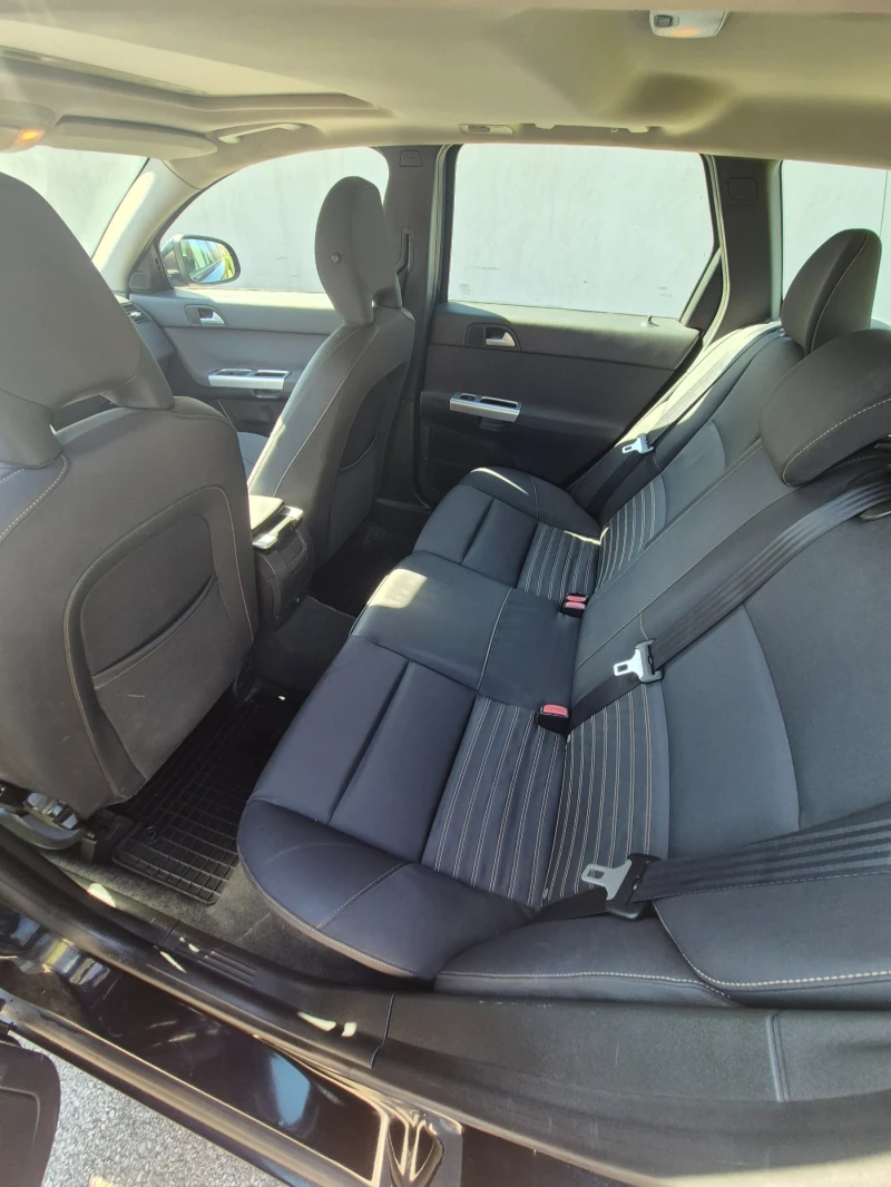 Volvo V50 D4, снимка 9 - Автомобили и джипове - 51252898